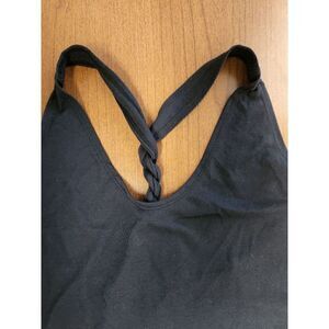 Under Armour XS black Braided Racerback tank